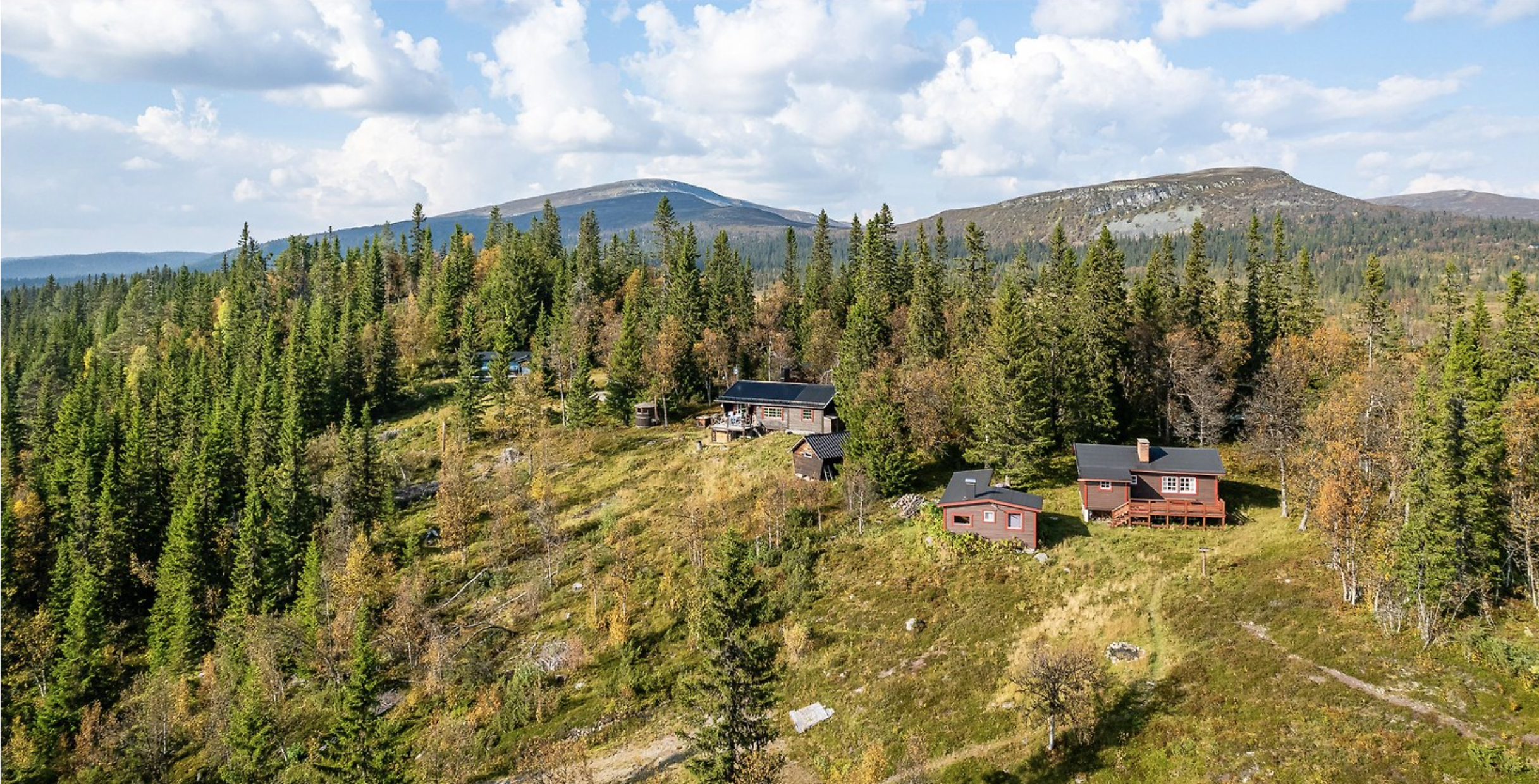 Särvfjället, Härjedalen — surrounding mountains
